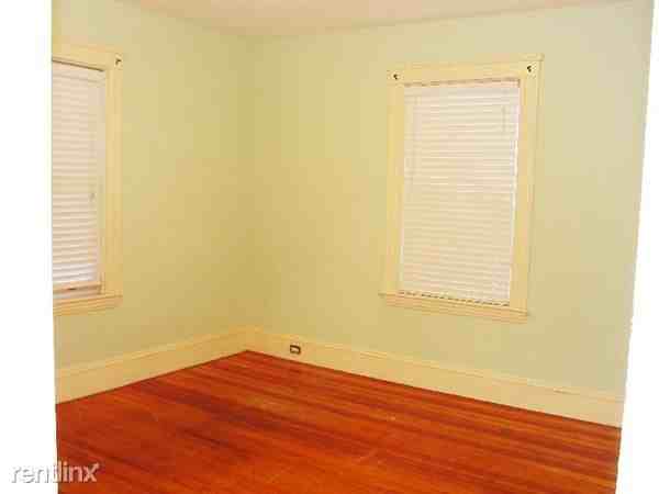 44 Imrie Road - Photo 2 of 9