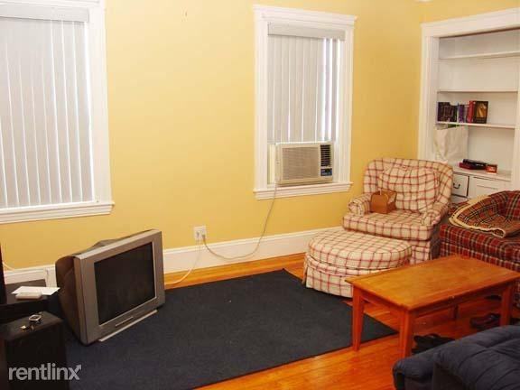 44 Imrie Road - Photo 3 of 9