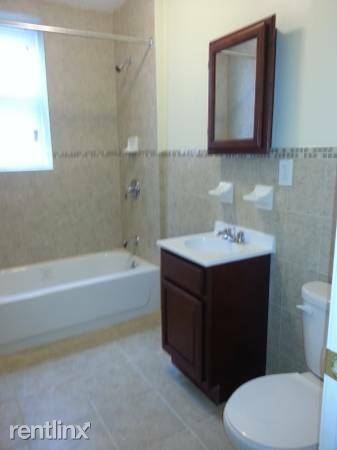 42 Broadway - Photo 2 of 3