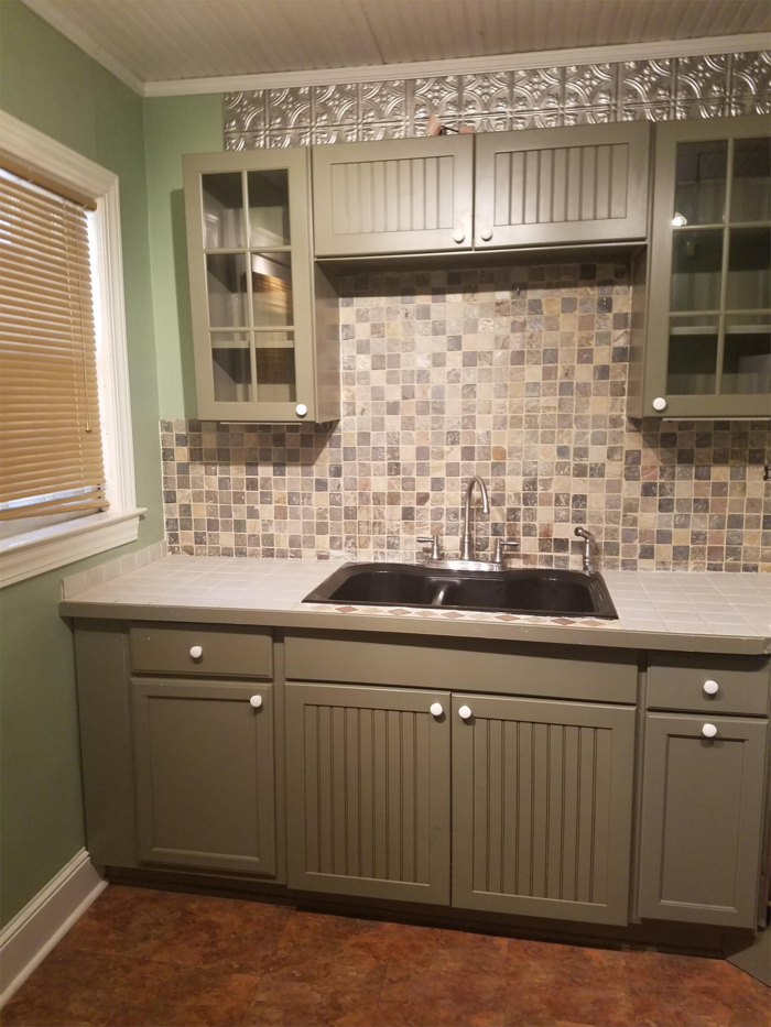 187 S Fenwick Rd - Photo 2 of 8