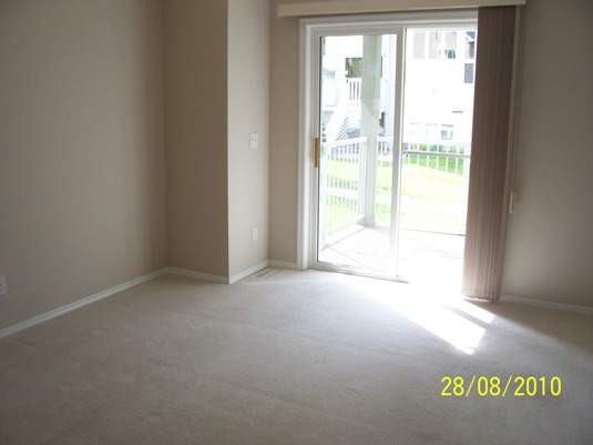 102 Inglewood Point SE - Photo 2 of 8