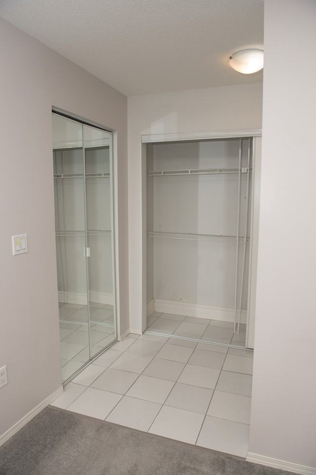 21 Dover Point Southeast - Photo 3 of 22