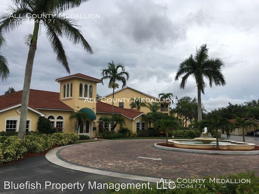 4670 Saint Croix Ln #618 - Photo 3 of 29