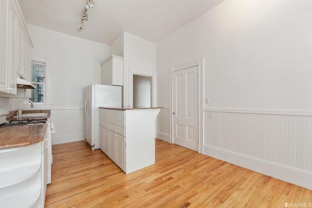 408 Haight St - Photo 2 of 7