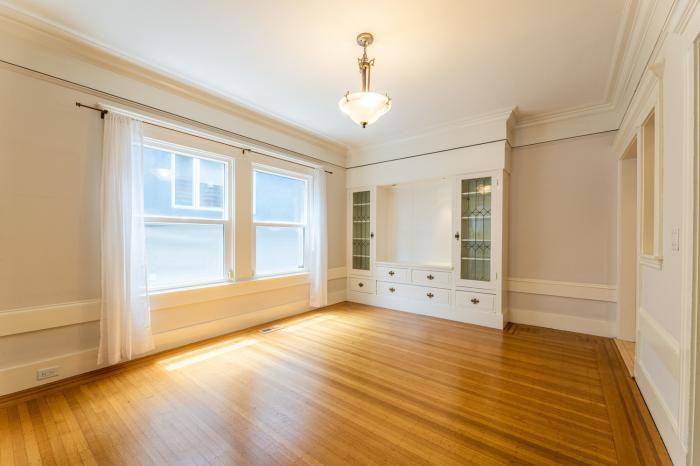 43 Parker Ave - Photo 2 of 6