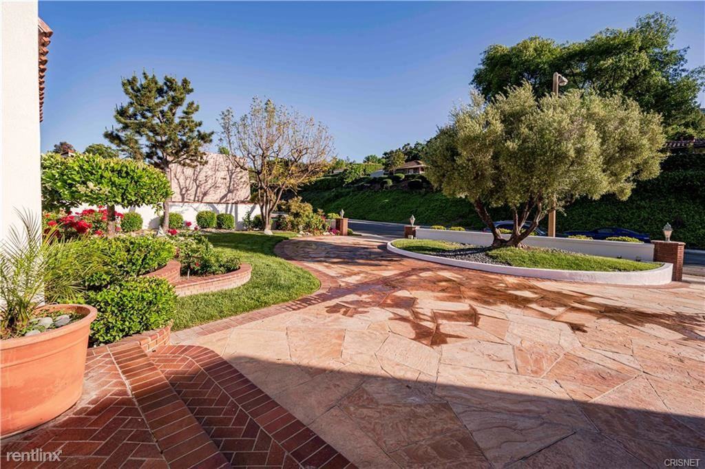 32385 Lake Pleasant Dr - Photo 2 of 11