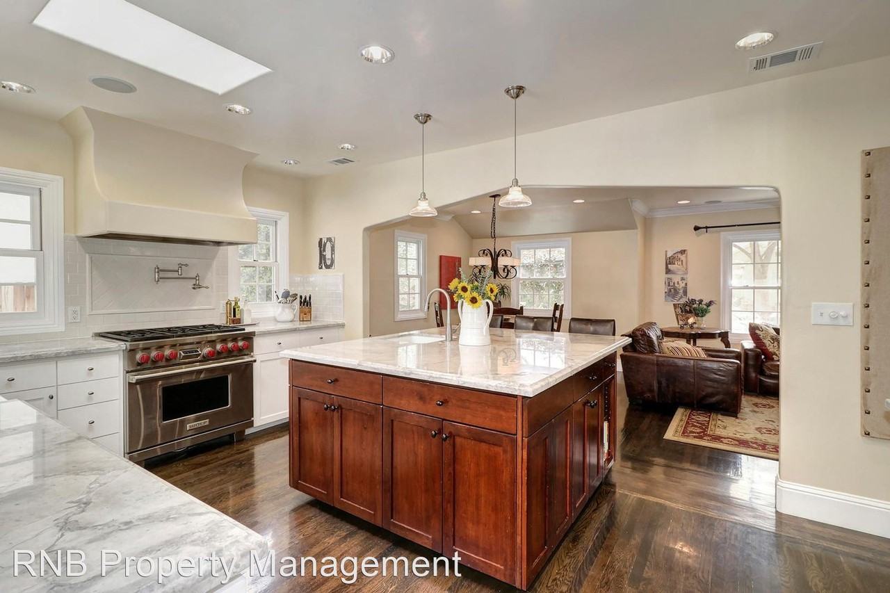 1641 9th Ave - Photo 2 of 26
