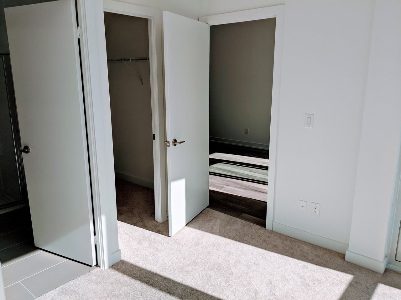 1603 Eglinton Avenue West - Photo 4 of 21