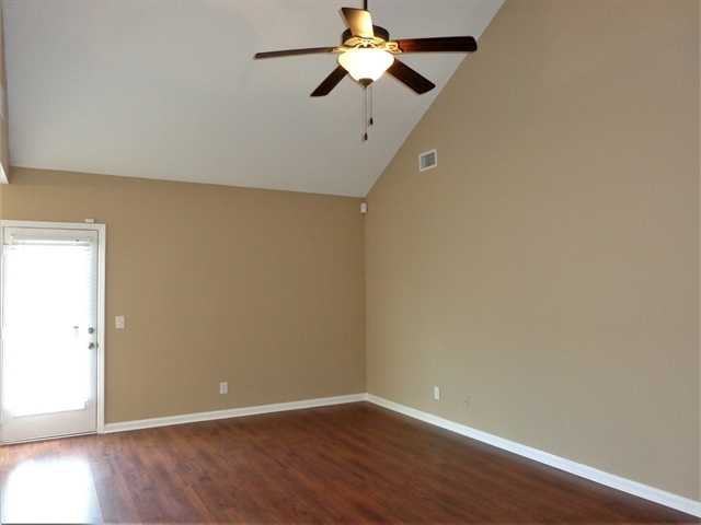 6 Rainier Ln - Photo 3 of 16