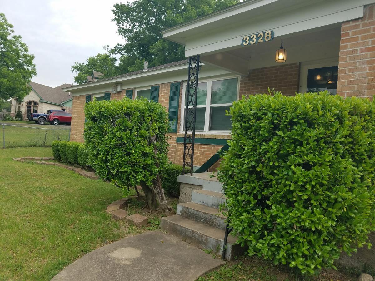 3328 La Vern Ave - Photo 2 of 17