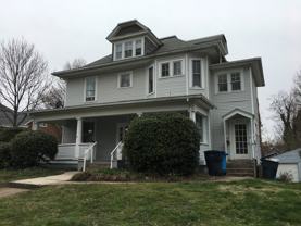 Beautiful apartment In Raleigh Court - Photo 1 of 1