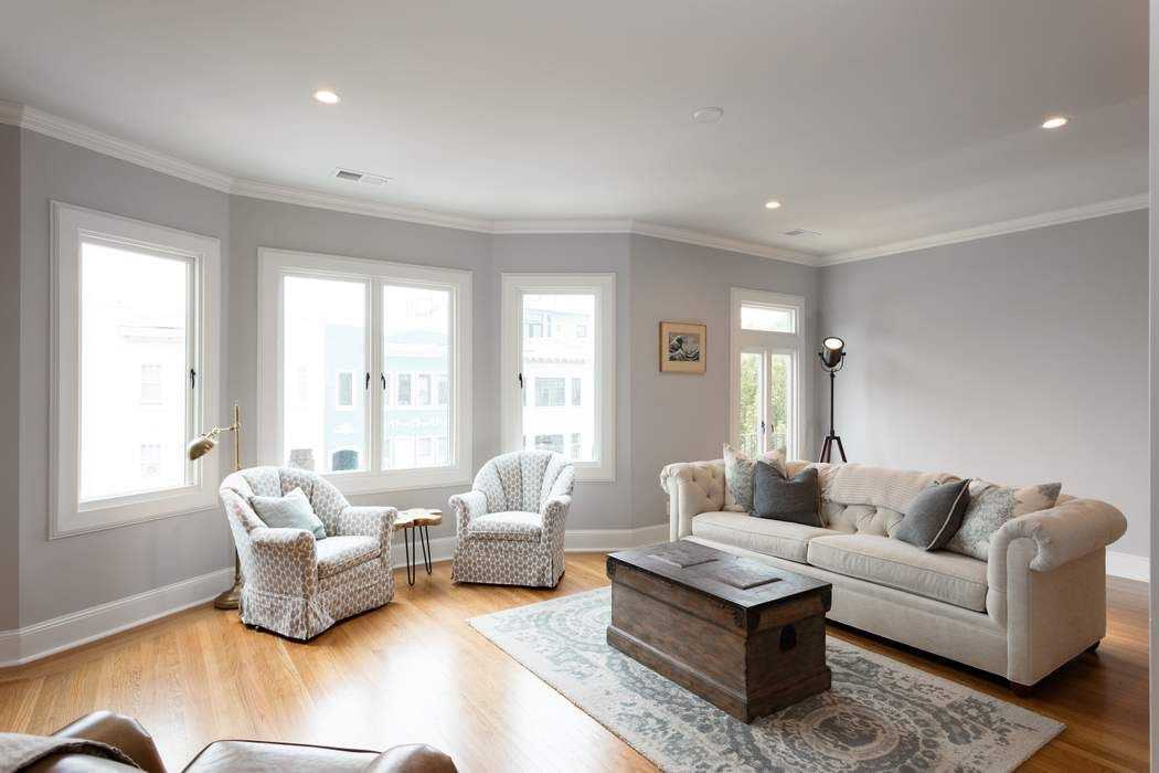 3324 Scott St - Photo 3 of 15