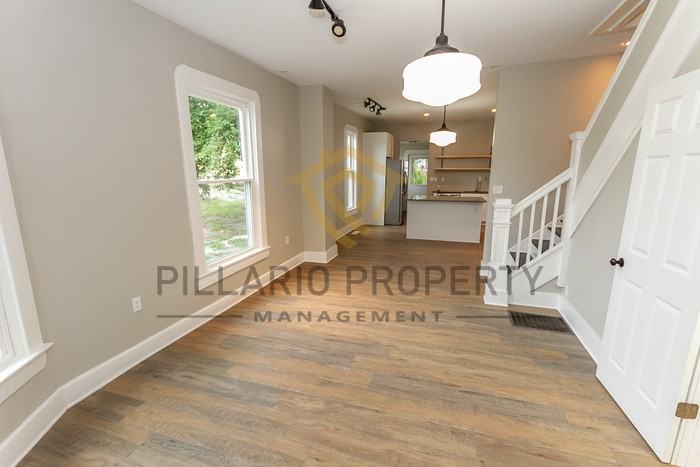 1123 Churchman Ave - Photo 2 of 47