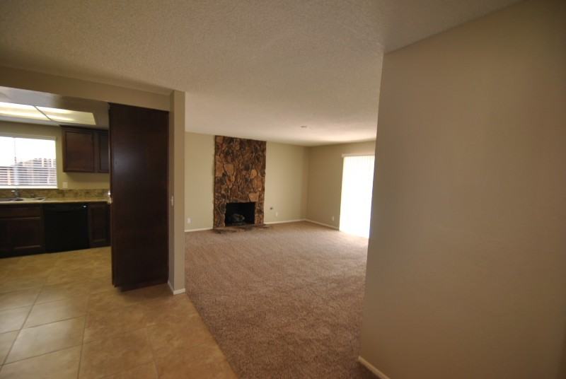 5145 Swallow Ln - Photo 3 of 6