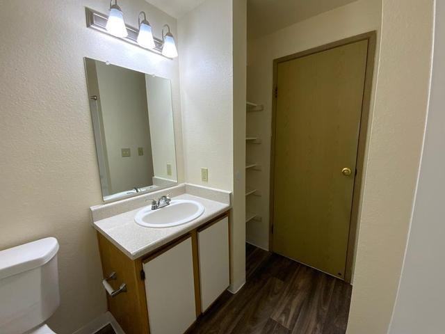 1405 Clearbrook Dr Se - Photo 3 of 16