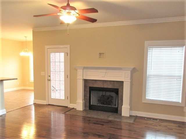 4839 Conquer Dr - Photo 2 of 14
