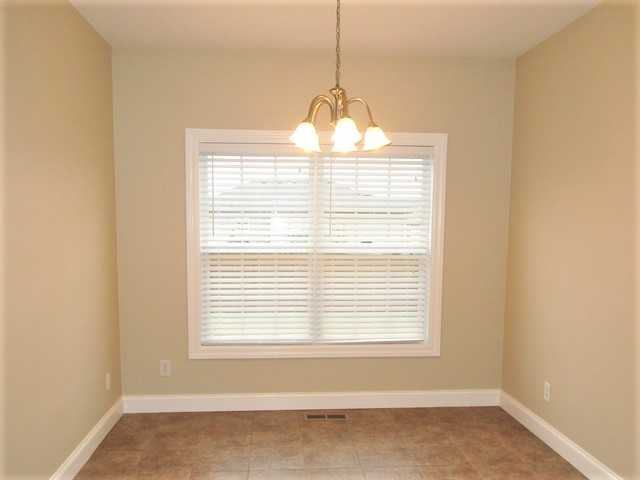 4839 Conquer Dr - Photo 3 of 14