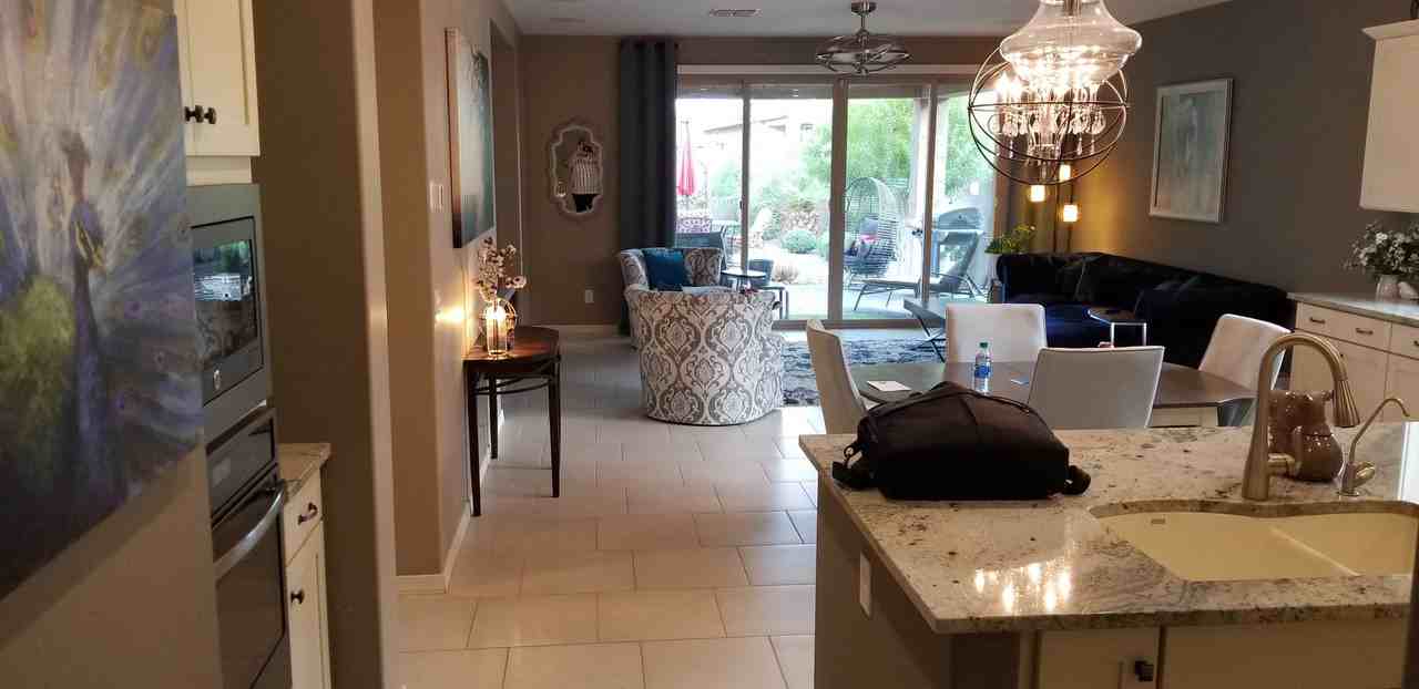 20399 E Arrowhead Trl - Photo 2 of 30