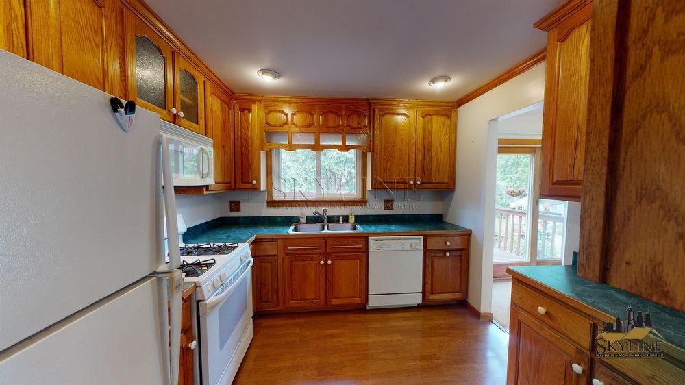 5S710 Steeple Run Dr - Photo 2 of 25