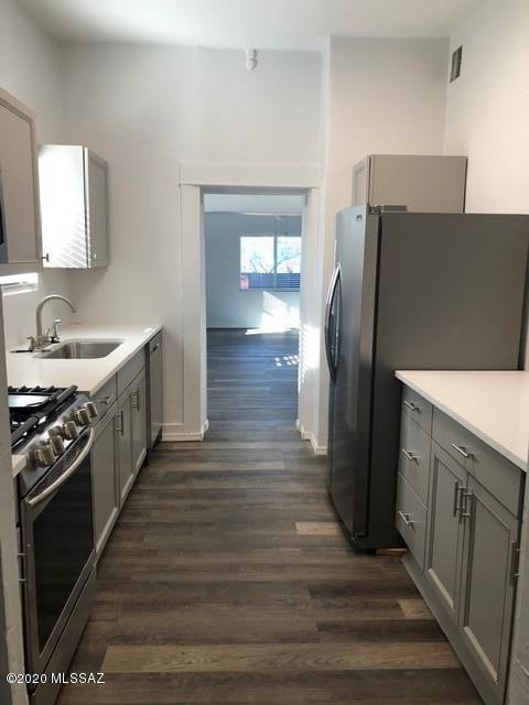 231 W University Blvd - Photo 2 of 8