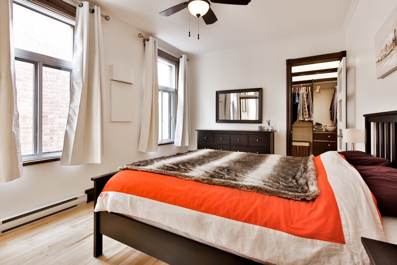 3468 Avenue de l'Hôtel-de-Ville ##0 - Photo 5 of 17