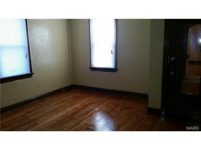 6608 Donald St - Photo 2 of 9