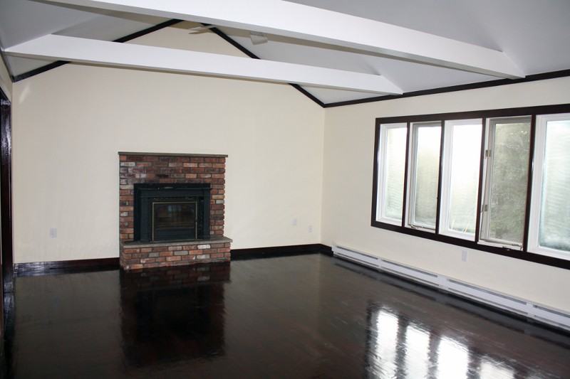 41 E Shore Trail - Photo 2 of 10