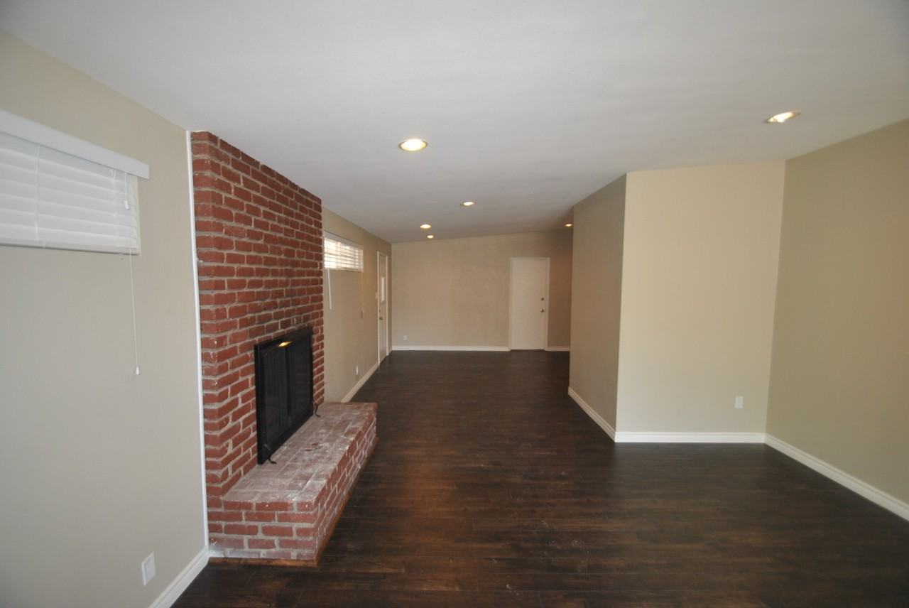 10315 Bradhurst St - Photo 2 of 4