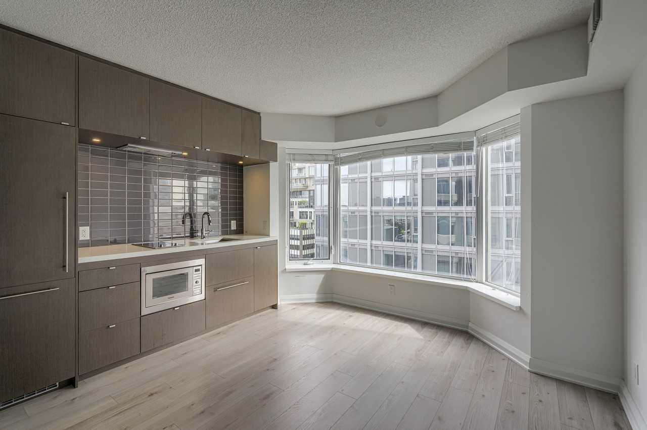 155 Yorkville Avenue #1710