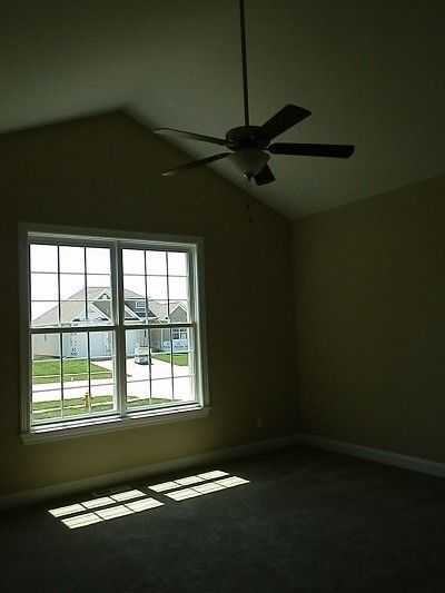 76 Cobblestone Ln - Photo 3 of 16