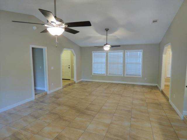 1064 Petal Ct - Photo 2 of 10