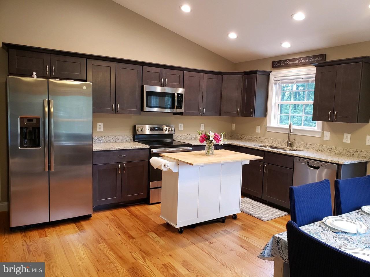 387 Rocky Mount Rd - Photo 3 of 21