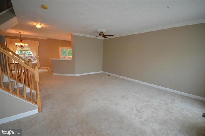 1278 Breckenridge Cir - Photo 3 of 24