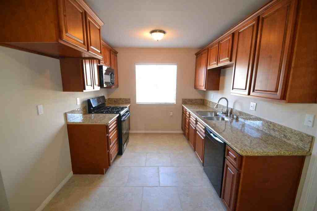 4740 Alexander Dr - Photo 3 of 5