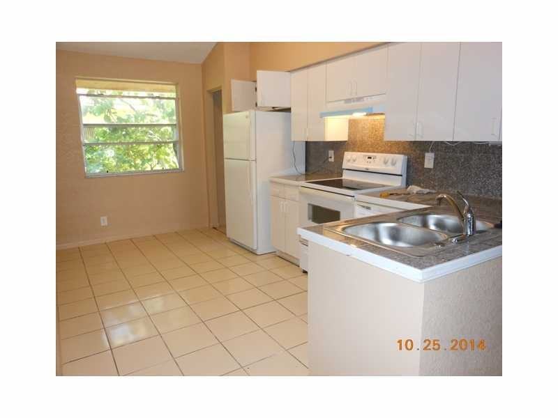11420 NW 43rd St - Photo 2 of 6