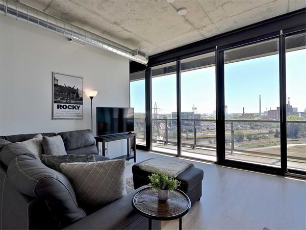 170 Bayview Avenue #917