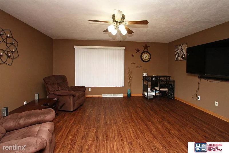 5133 W Zeamer St - Photo 2 of 13