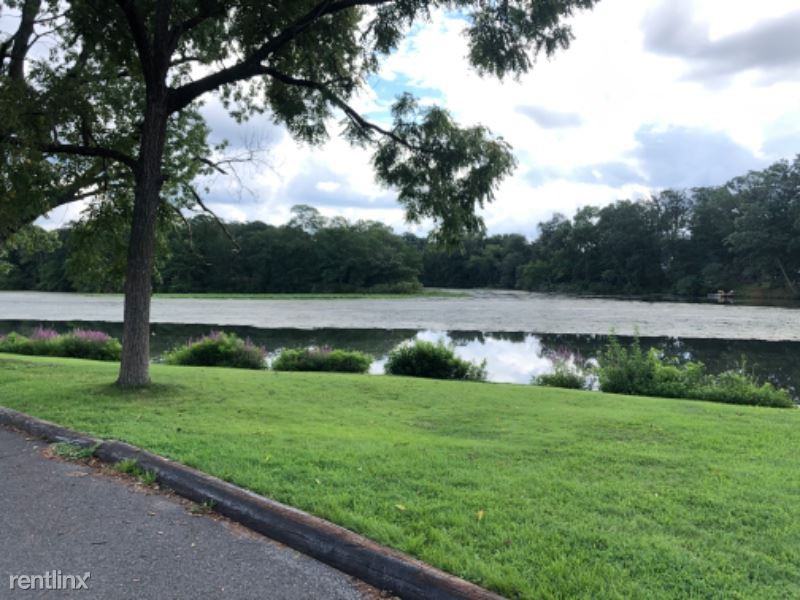 1125 Walnut Ave - Photo 2 of 21