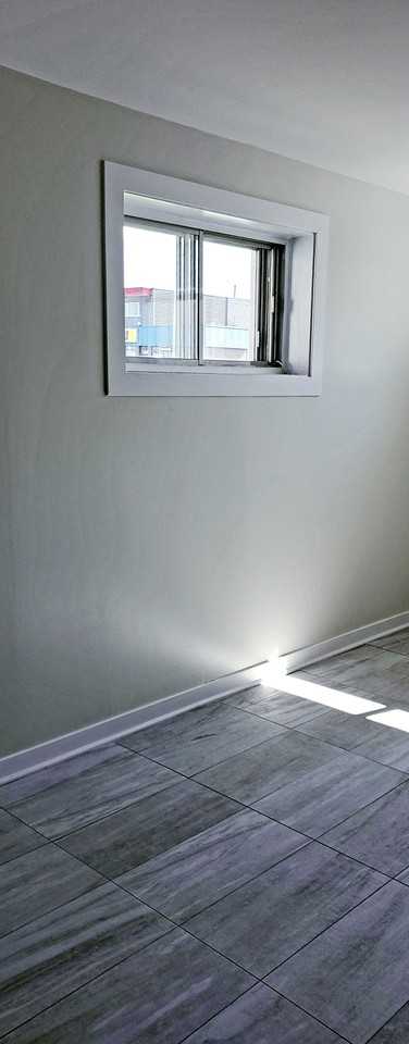 5619 Rue de Charleroi #A - Photo 2 of 23