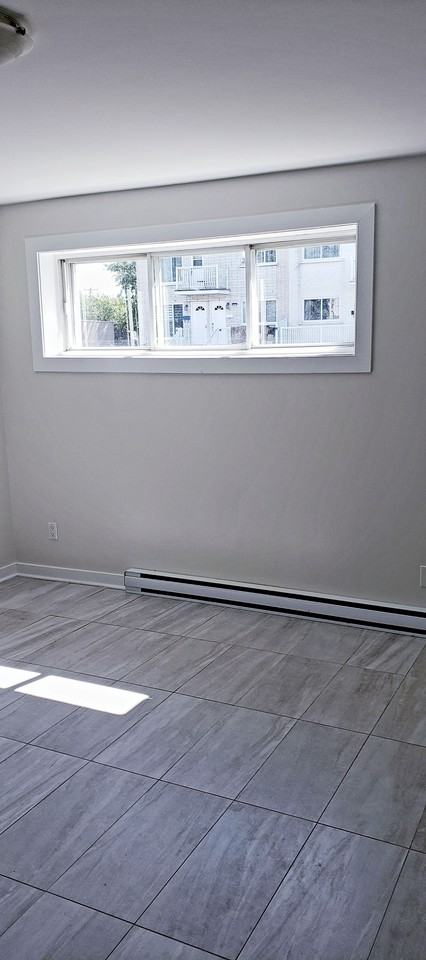 5619 Rue de Charleroi #A - Photo 3 of 23