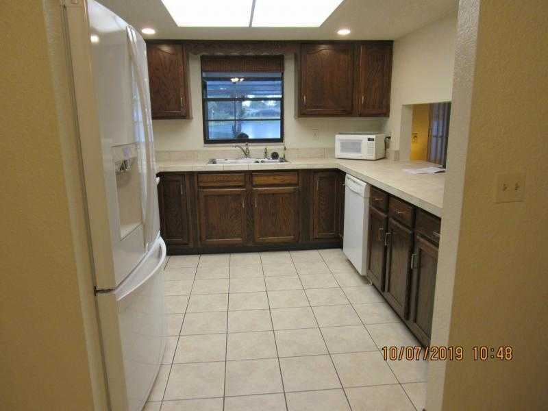 8731 Heather Blvd - Photo 3 of 10