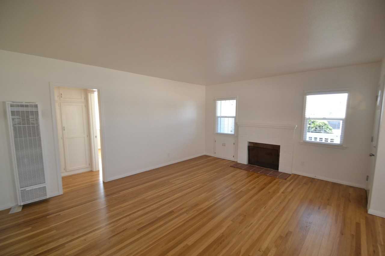 1048 Ilena St - Photo 2 of 10