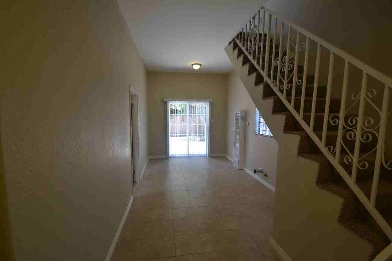 6509 Clarkson Ave - Photo 3 of 9