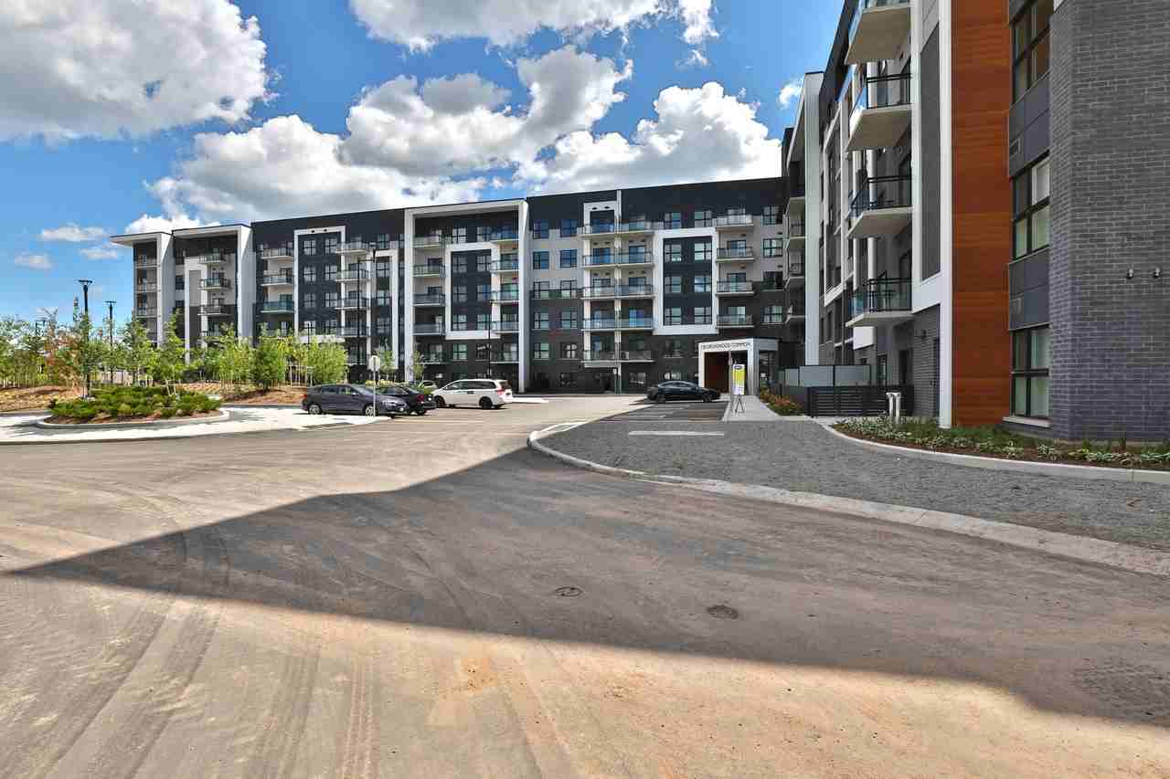 128 Grovewood Common - Photo 3 of 52