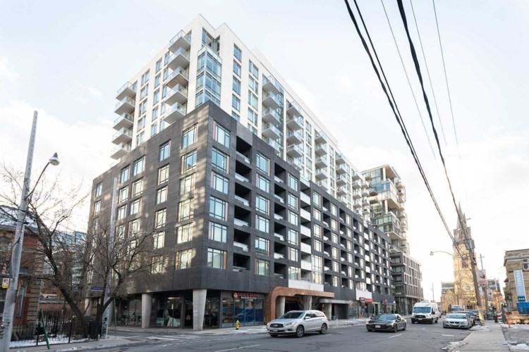 525 Adelaide Street West #323