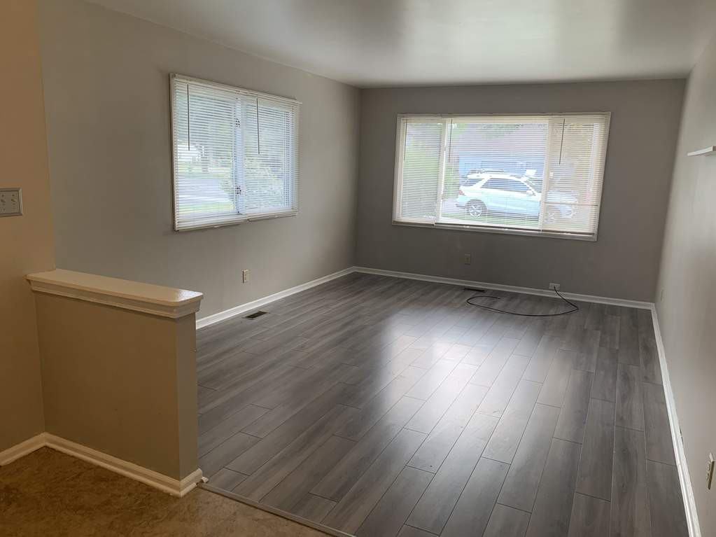 113 S Van Nortwick Ave - Photo 3 of 14