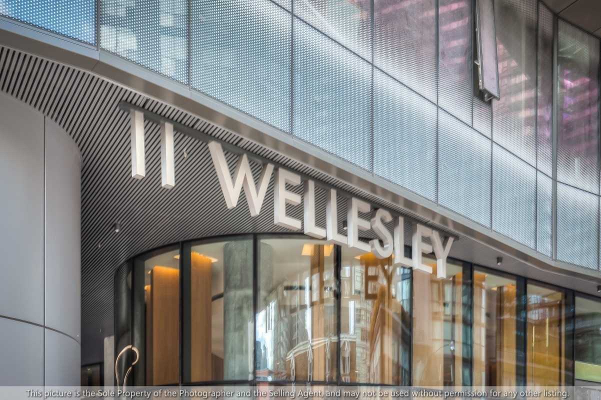 11 Wellesley Street West