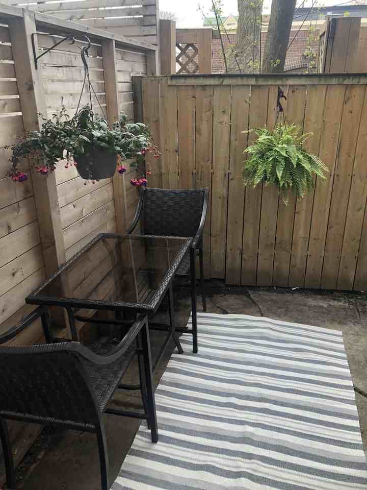 Munro St & Dundas St E - Photo 6 of 6