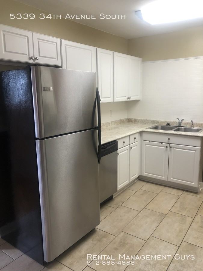 5339 34th Ave S - Photo 3 of 11