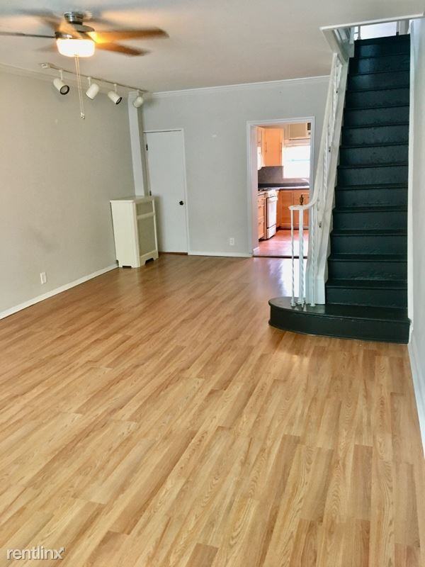 2322 S Hutchinson St - Photo 2 of 21